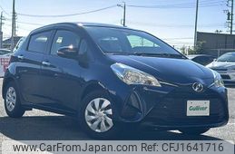 toyota vitz 2017 CFJ1641716