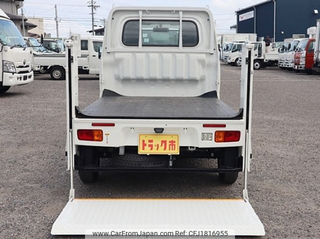 daihatsu hijet-truck 2018 CFJ1816955 image 2