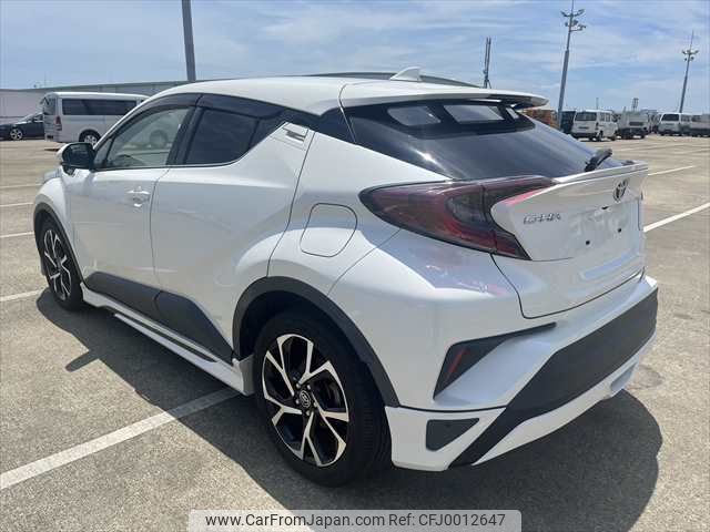 toyota c-hr 2017 NIKYO_QM40098 image 2