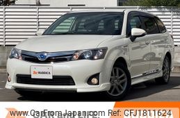 toyota corolla-fielder 2014 CFJ1811624