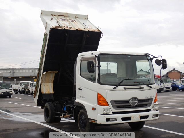 hino ranger 2004 21350702 image 1