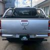 mitsubishi triton 2009 CFJ1645361 image 6