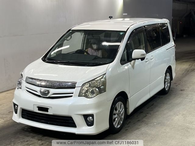 toyota noah 2011 -TOYOTA--Noah ZRR70W-0412974---TOYOTA--Noah ZRR70W-0412974- image 1