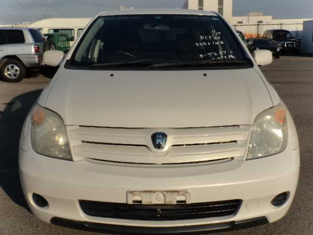 toyota ist 2003 160116094249 image 1