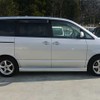 toyota noah 2004 MATEL_41655 image 5