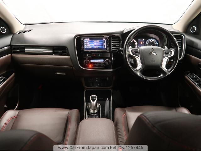 mitsubishi outlander-phev 2016 quick_quick_GG2W_GG2W-0310700 image 2