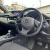 toyota c-hr 2018 CARSENSOR_JP_AU6030956145 image 18