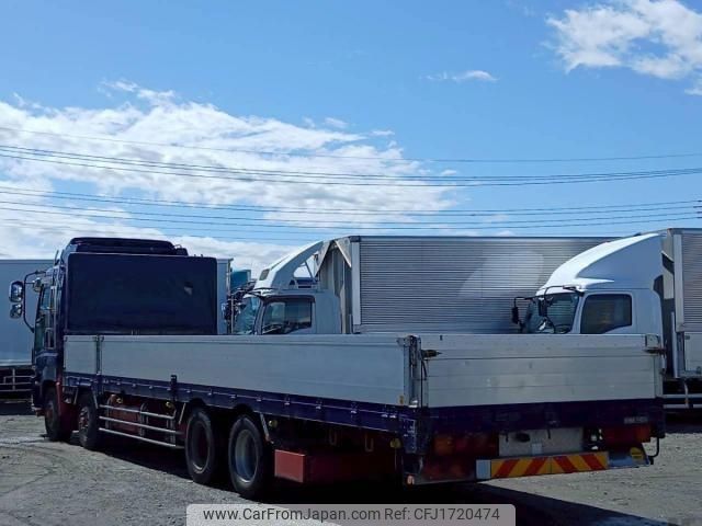 isuzu giga 2012 CFJ1720474 image 2