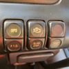 isuzu elf-truck 2004 CFJ1733323 image 32