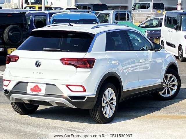 volkswagen volkswagen-others 2023 CFJ1530997 image 2