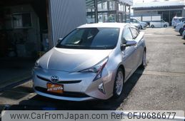 toyota prius 2017 -TOYOTA--Prius ZVW55--8043144---TOYOTA--Prius ZVW55--8043144-