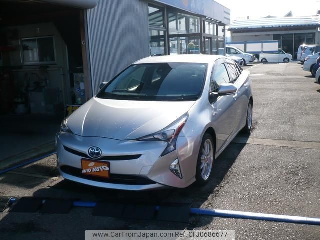 toyota prius 2017 -TOYOTA--Prius ZVW55--8043144---TOYOTA--Prius ZVW55--8043144- image 1