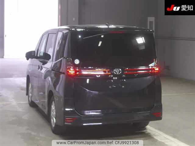 toyota voxy 2022 -TOYOTA--Voxy MZRA90W--0017216---TOYOTA--Voxy MZRA90W--0017216- image 2