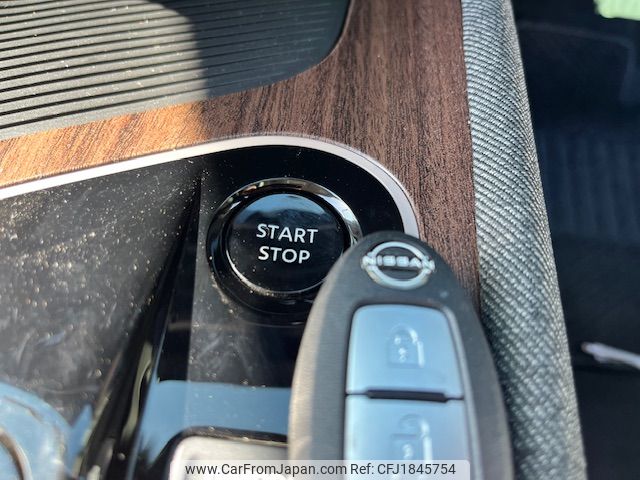 nissan aura 2023 CFJ1845754 image 1