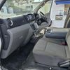 nissan nv350-caravan-van 2017 CFJ1799022 image 6