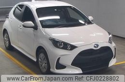 toyota yaris 2021 quick_quick_6AA-MXPH15_0012002