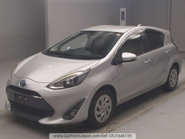 toyota aqua 2017 CFJ1646155 image 1