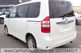 toyota noah 2013 504928-250627145052