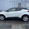 toyota c-hr 2017 quick_quick_ZYX10_ZYX10-2088466 image 8