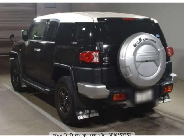 toyota fj-cruiser 2017 quick_quick_CBA-GSJ15W_0136521 image 2