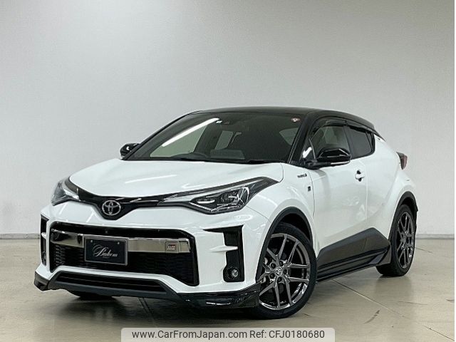 toyota c-hr 2020 -TOYOTA--C-HR 6AA-ZYX11--ZYX11-2023624---TOYOTA--C-HR 6AA-ZYX11--ZYX11-2023624- image 1