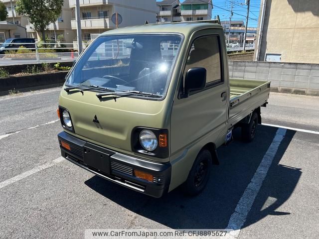 mitsubishi minicab-truck 1992 e4578873d58fa362e849eca7418abb25 image 1