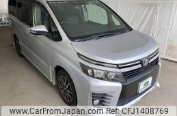 toyota voxy 2014 CFJ1408769