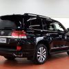 toyota land-cruiser 2018 340928117ffe9a65bea8938a1df15be4 image 8