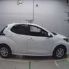 toyota yaris 2025 CFJ1752080 image 8