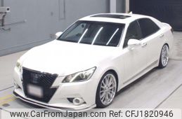 toyota crown-hybrid 2015 CFJ1820946