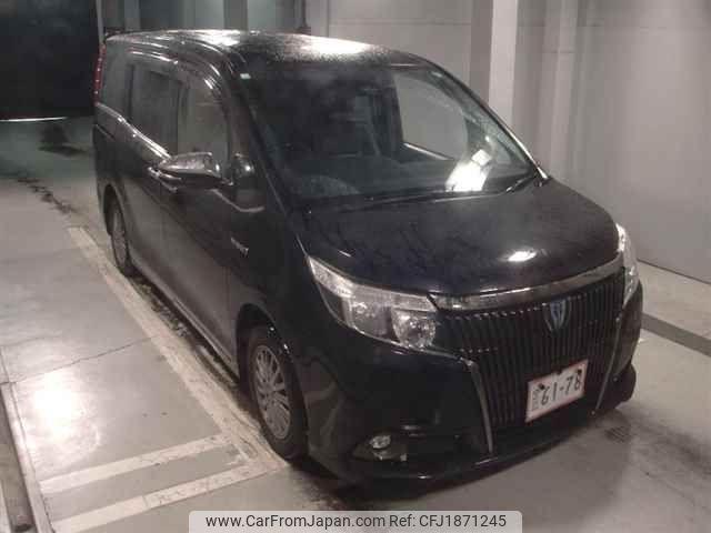 toyota esquire 2016 CFJ1871245 image 1