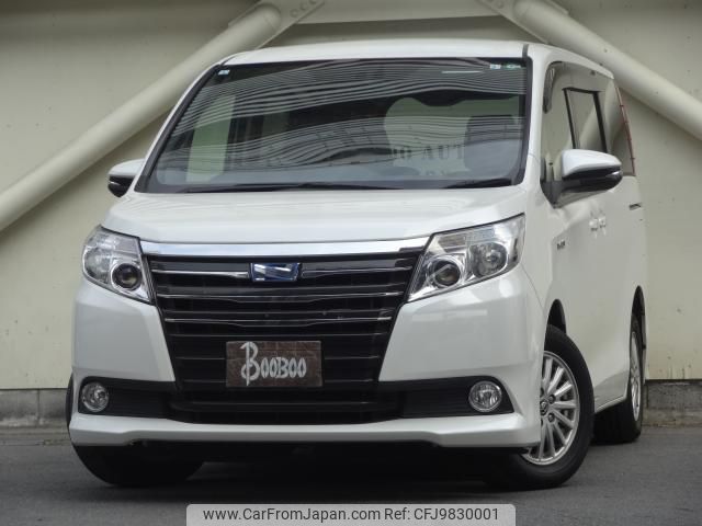 toyota noah 2015 quick_quick_DAA-ZWR80G_0075142 image 1