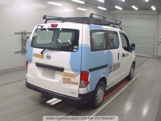 nissan nv200-vanette 2017 CFJ1846467 image 2