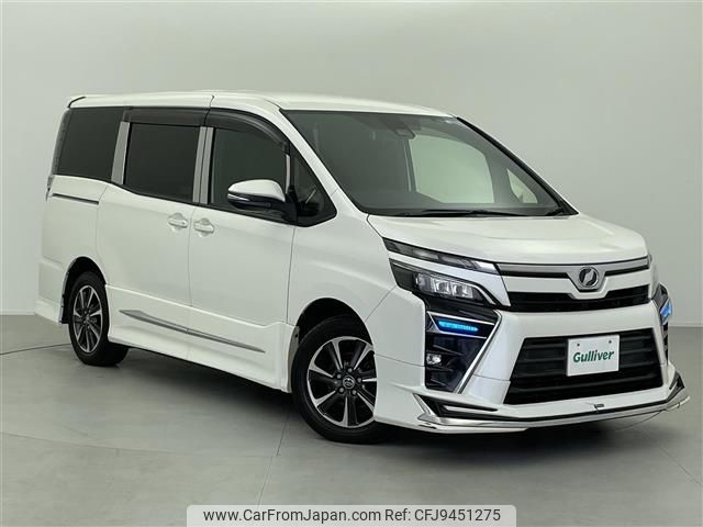 toyota voxy 2017 -TOYOTA--Voxy DBA-ZRR80W--ZRR80-0382350---TOYOTA--Voxy DBA-ZRR80W--ZRR80-0382350- image 1