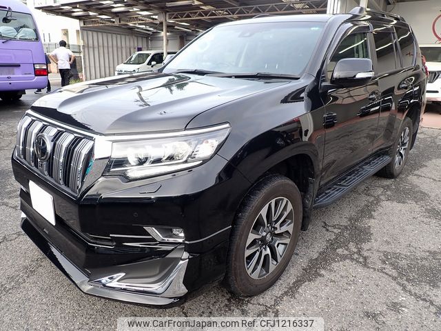 toyota land-cruiser-prado 2021 25431614 image 1