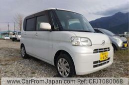 daihatsu tanto 2011 CFJ1080068