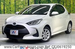 toyota yaris 2020 -TOYOTA--Yaris 6AA-MXPH10--MXPH10-2040418---TOYOTA--Yaris 6AA-MXPH10--MXPH10-2040418-