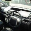 toyota voxy 2010 CFJ1827436 image 26