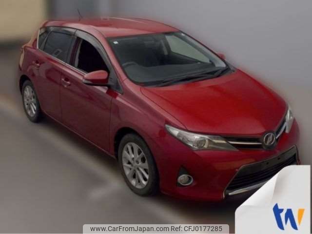 toyota auris 2013 -TOYOTA--Auris DBA-NZE181H--NZE181-6004707---TOYOTA--Auris DBA-NZE181H--NZE181-6004707- image 1