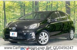 toyota aqua 2012 -TOYOTA--AQUA DAA-NHP10--NHP10-6000604---TOYOTA--AQUA DAA-NHP10--NHP10-6000604-