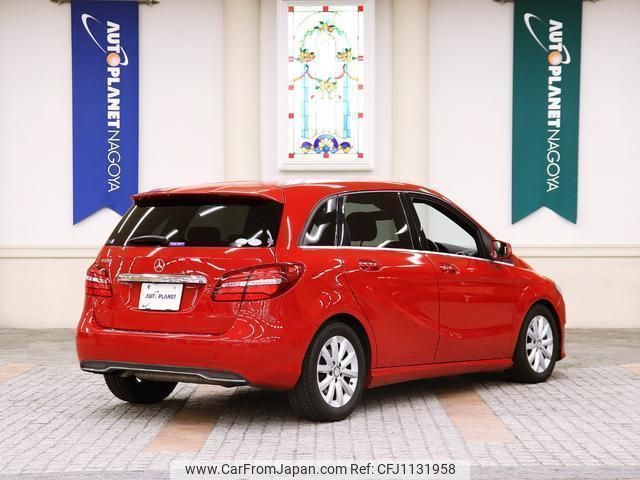 mercedes-benz b-class 2017 quick_quick_DBA-246242_WDD2462422J432176 image 2