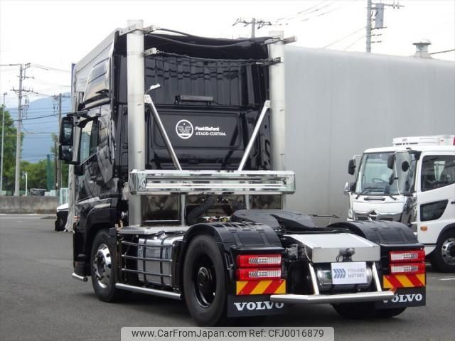 nissan diesel-ud-quon 2023 CFJ0016879 image 2