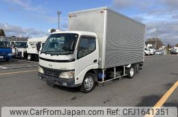 hino dutro 2006 CFJ1641351