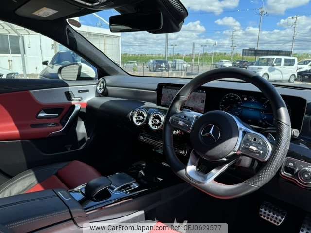 mercedes-benz a-class 2019 -MERCEDES-BENZ--Benz A Class 5BA-177084--WDD1770842V025383---MERCEDES-BENZ--Benz A Class 5BA-177084--WDD1770842V025383- image 2