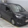 toyota noah 2021 quick_quick_6AA-ZWR80G_0484518 image 1