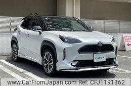 toyota yaris-cross 2023 -TOYOTA--Yaris Cross 6AA-MXPJ15--MXPJ15-3034331---TOYOTA--Yaris Cross 6AA-MXPJ15--MXPJ15-3034331-