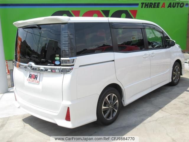 toyota voxy 2017 -TOYOTA--Voxy ZRR80W--0357187---TOYOTA--Voxy ZRR80W--0357187- image 2