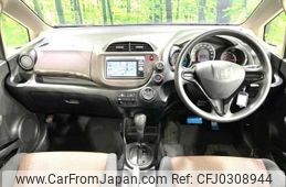 honda fit-shuttle 2011 TE5527