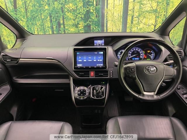 toyota esquire 2017 CFJ1647899 image 2