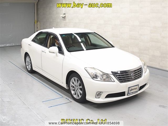 toyota crown 2011 CFJ1854698 image 1